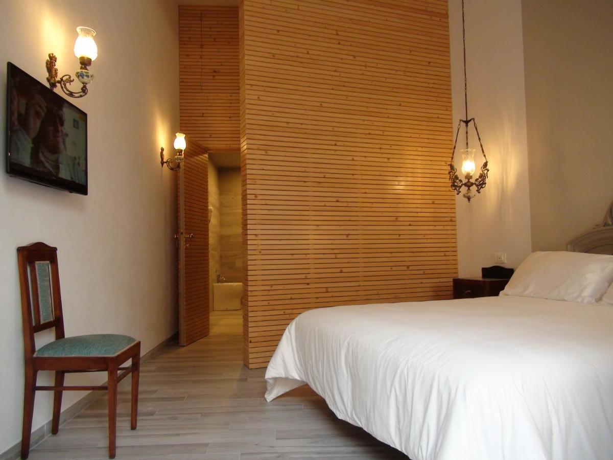 Room 55 Noto Buitenkant foto